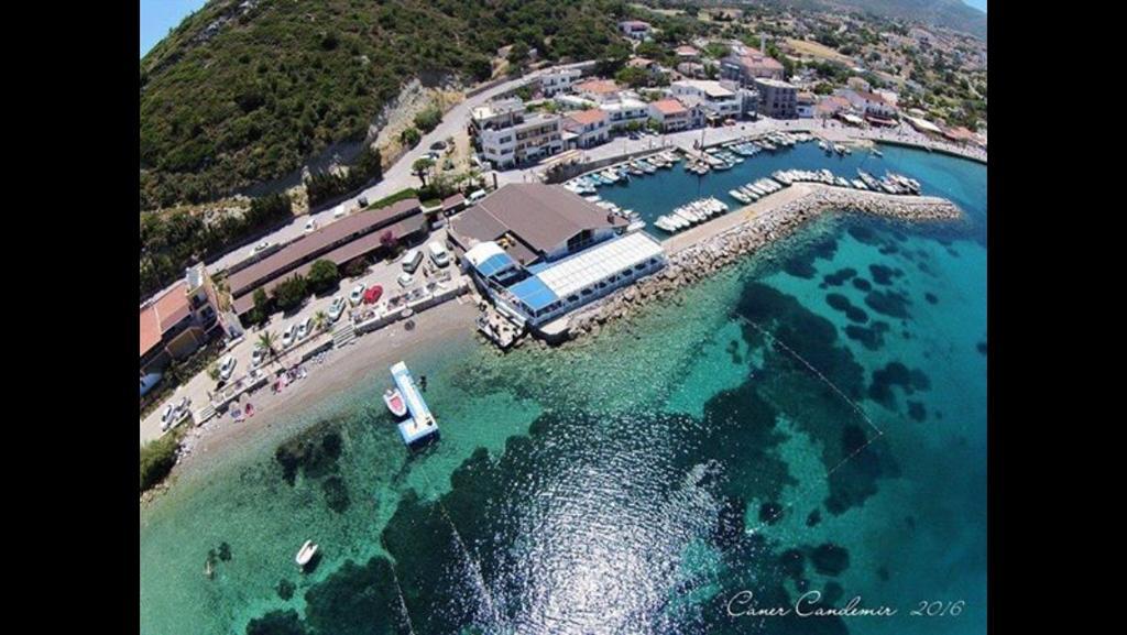 Number One Apart Hotel Karaburun  Buitenkant foto
